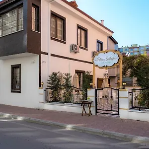 Fatma Sultan Oldtown & Restaurant Анталья